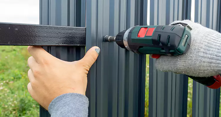 Metal Gate Repair in Sunrise, FL