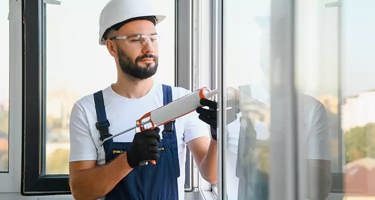 Retractable Screens Repair for Patio in Sunrise, FL