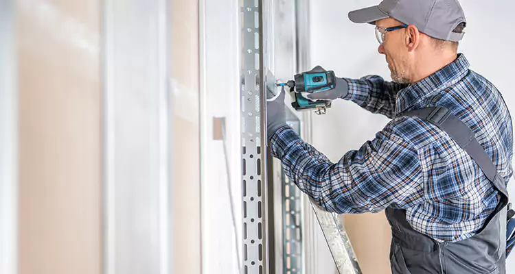 Sliding Door Latch Hardware Repair in Sunrise, FL