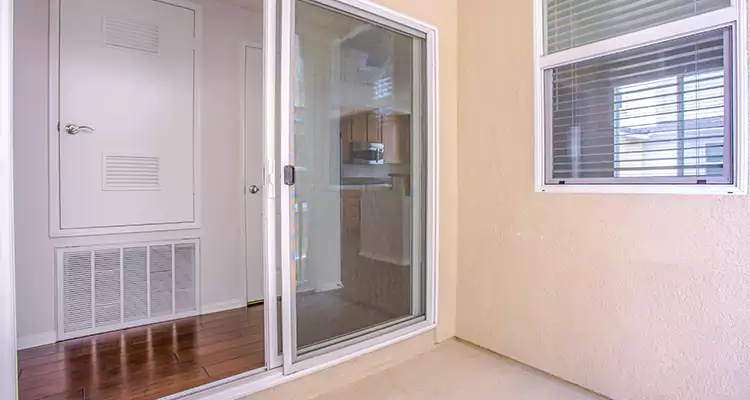 Sliding Screen Door Track Repair in Sunrise, FL