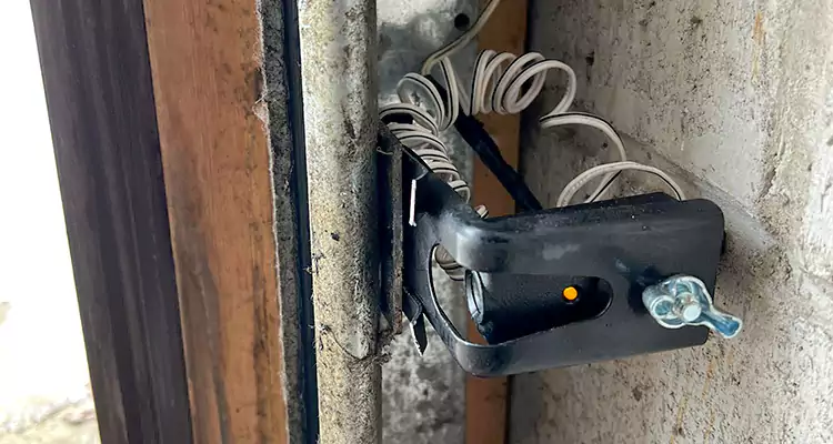 Fix Broken Garage Door Sensor in Sunrise, FL