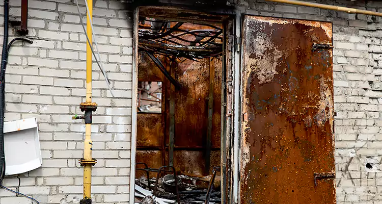 Metal Door Rust Repair in Sunrise, FL