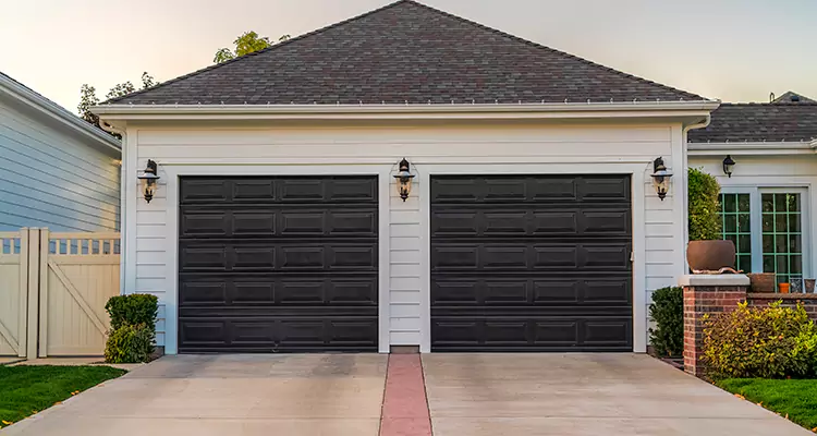 Residential Local Garage Door Repair in Sunrise, FL