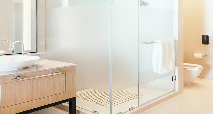 Expert Shower Door Fix and Repair in Sunrise, FL