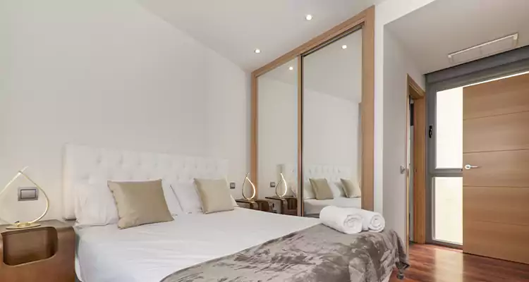 Sliding Wardrobe Door Mirror Replacement in Sunrise, FL