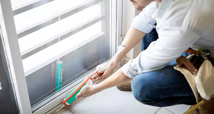 Dap Window Caulk Repair in Sunrise, FL